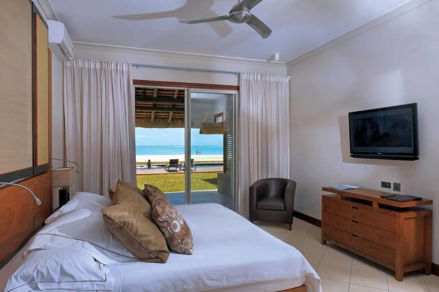 room at dinarobin hotel mauritius