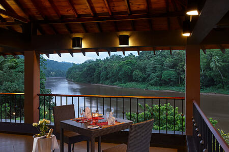Romantic Dinning at cinnamon citadel kandy hotel sri lanka