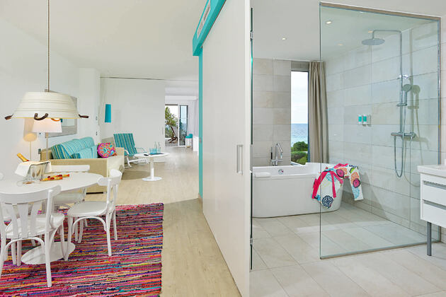 xtra master suite at sol beach house